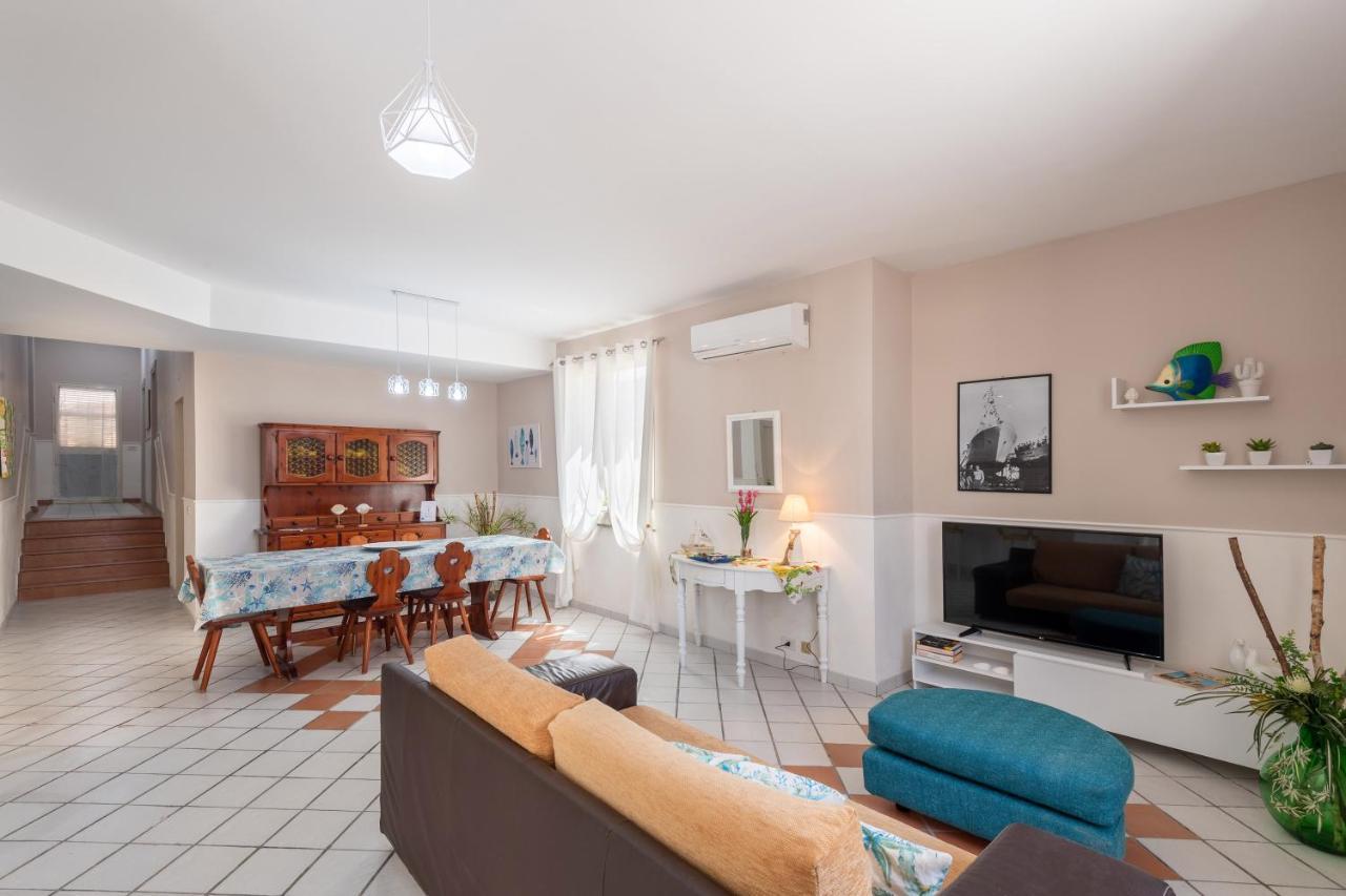 Appartamento In Villa Tulipano مازارا ديل فالو المظهر الخارجي الصورة