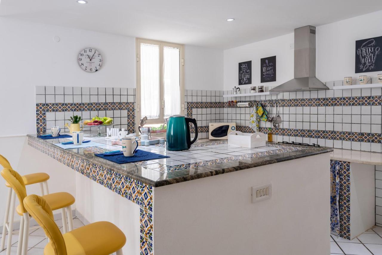 Appartamento In Villa Tulipano مازارا ديل فالو المظهر الخارجي الصورة