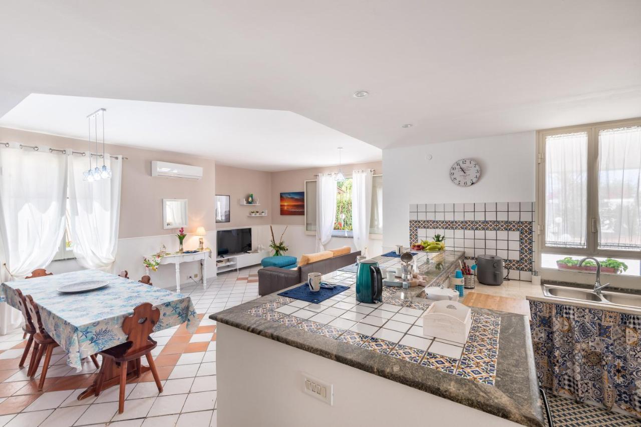 Appartamento In Villa Tulipano مازارا ديل فالو المظهر الخارجي الصورة